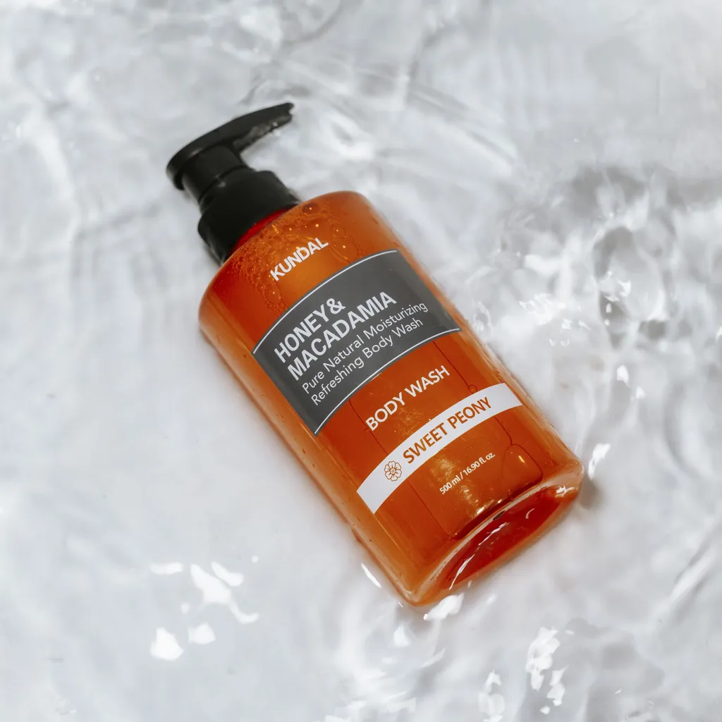 Honey And Macadamia Refreshing Body Wash (500ml)
